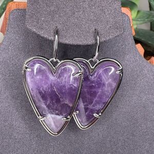 Kendra Scott Ansley Heart Drop Earrings – Amethyst, Rhodium Plated